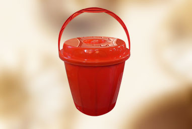 Plastic Bucket With Handle